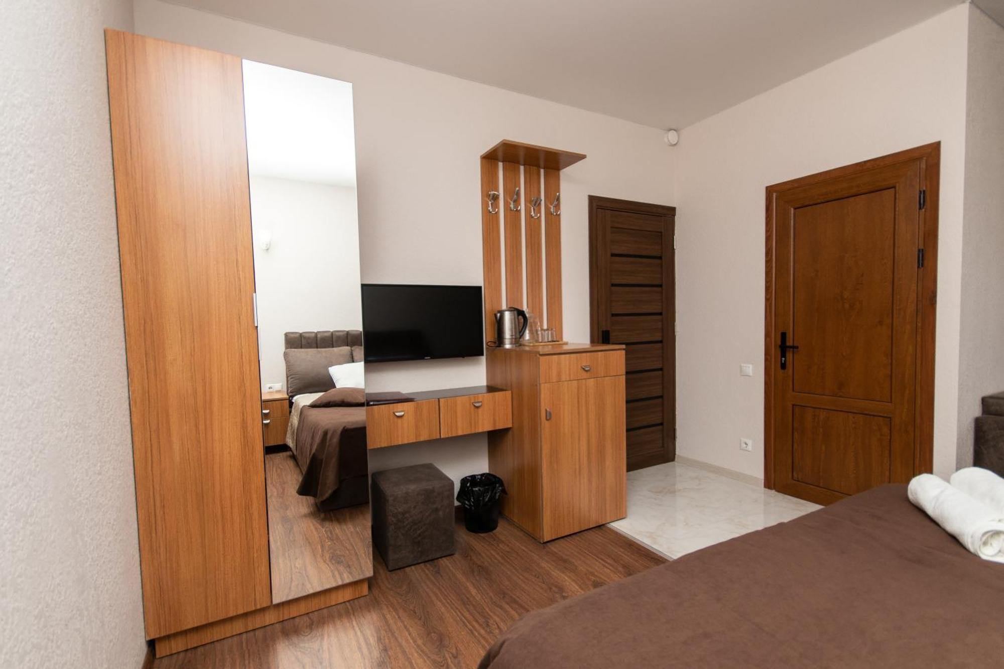 Hillside Guest House Єреван Екстер'єр фото